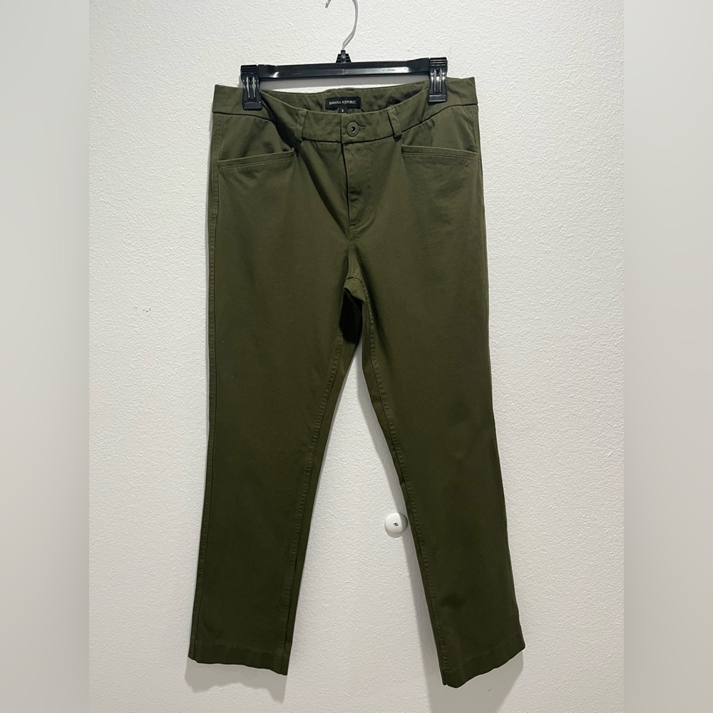 Banana Republic Women's Green Straight Leg Pants